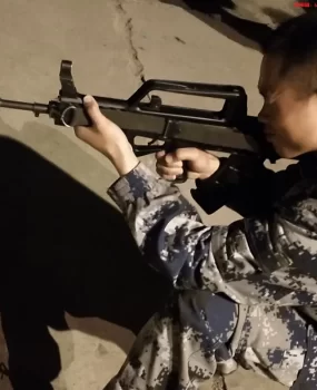 退役大学生兵哥哥