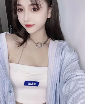 丰满的兼职小妹 干起来真爽舒服