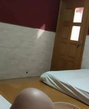 纯舌顶肛，口爆，银湖路欧尚北面的浴场，150块40分钟，性价比超高